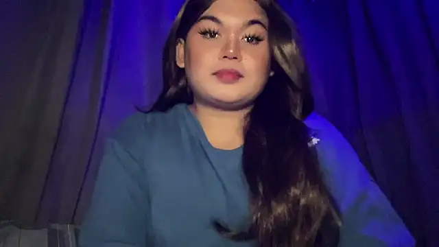 RedHead Thalia online show from October 16, 2025, 4:04 pm