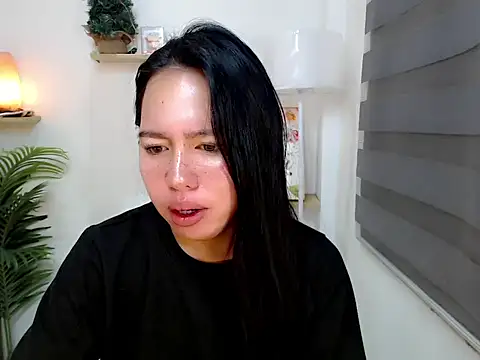 kimbratx online show from October 1, 2025, 10:46 pm