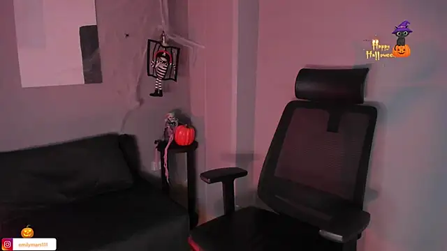 emily mars1 online show from October 14, 2025, 6:19 pm