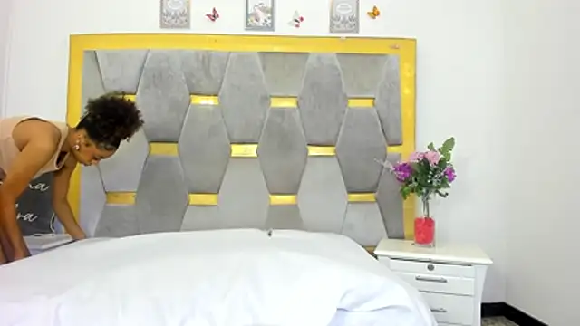 AliyahBrowns online show from December 4, 2025, 7:46 pm