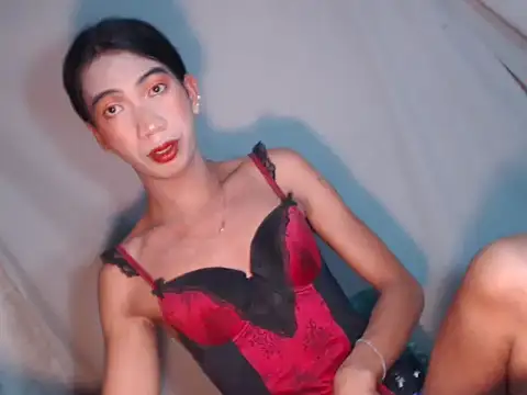 xyourdreamtrans online show from February 27, 2026, 2:56 am