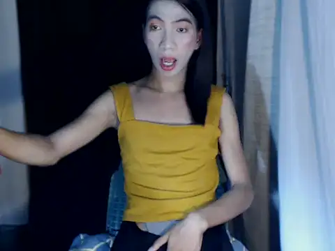 Snapshot of xyourdreamtrans chatting on September 30, 2025, 2:28 am xyourdreamtrans online show from September 30, 2025, 2:28 am