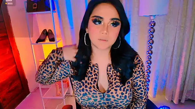 MS VALERIA online show from February 5, 2026, 7:04 am