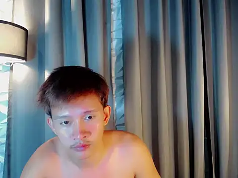 Snapshot of prince_elaijah chatting on October 13, 2025, 10:28 am prince elaijah online show from October 13, 2025, 10:28 am