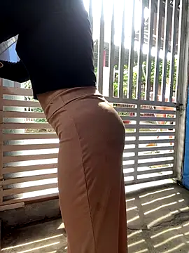 FishingGirl online show from November 11, 2025, 7:03 am