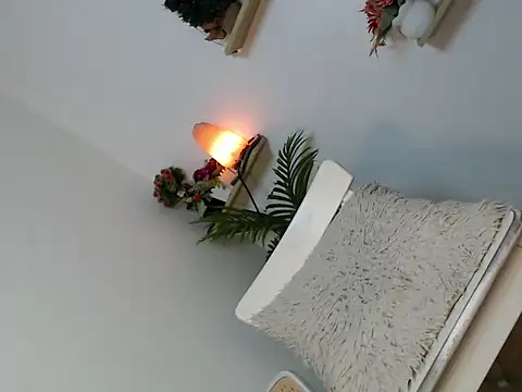 Snapshot of scarlett_brownx69 chatting on September 10, 2025, 11:09 am scarlett brownx69 online show from September 10, 2025, 11:09 am