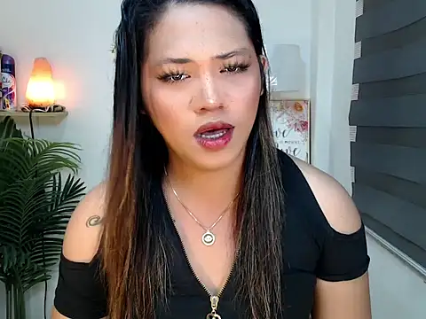 Snapshot of scarlett_brownx69 chatting on February 5, 2026, 5:47 am scarlett brownx69 online show from February 5, 2026, 5:47 am