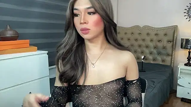 Snapshot of solana_imani chatting on September 22, 2025, 3:18 pm solana imani online show from September 22, 2025, 3:18 pm