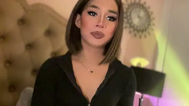 Snapshot of solana_imani chatting on February 2, 2026, 4:28 pm solana imani online show from February 2, 2026, 4:28 pm