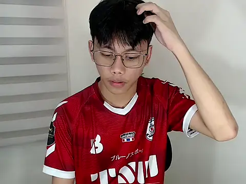 ynotyu online show from September 16, 2025, 5:19 am