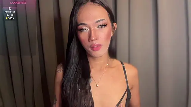 Lust-sluttymira online show from October 18, 2025, 10:39 am