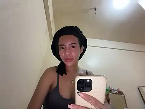 Snapshot of s1nfulbarbie chatting on July 7, 2026, 8:40 am s1nfulbarbie online show from July 7, 2026, 8:40 am