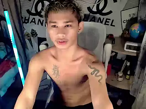 asianhardcock25 online show from April 21, 2026, 10:16 pm