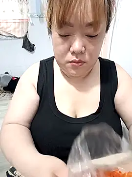 Cindy237st online show from September 27, 2025, 4:07 am