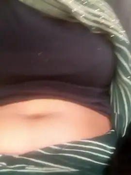 Hot anjo online show from November 18, 2025, 9:45 am