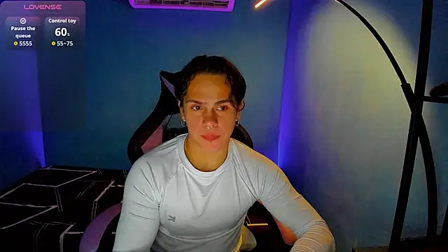 Maximiliano scoott   online show from October 3, 2025, 6:53 pm