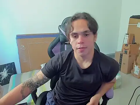 Maximiliano scoott   online show from October 28, 2025, 6:29 pm