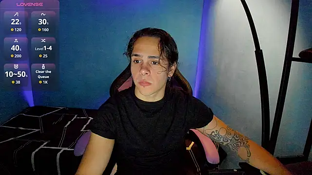 Maximiliano scoott   online show from September 25, 2025, 7:31 pm