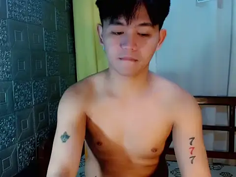 Snapshot of Albertx_Destroyer69 chatting on December 21, 2025, 5:14 pm Albertx Destroyer69 online show from December 21, 2025, 5:14 pm