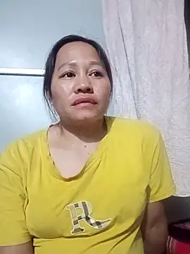 Phiphi135 online show from April 17, 2026, 1:36 pm