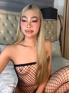 Innocent yanixx69 online show from September 29, 2025, 9:16 am