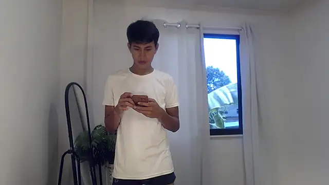 Snapshot of shokolet_2001 chatting on September 14, 2025, 2:56 am shokolet 2001 online show from September 14, 2025, 2:56 am