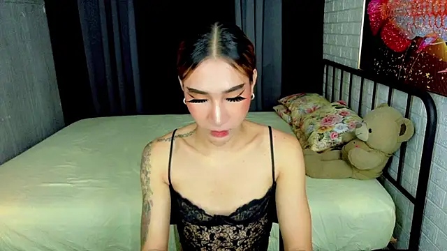 TRANSGODDESSA online show from October 5, 2025, 10:11 pm