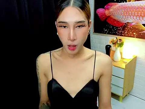 TRANSGODDESSA online show from September 26, 2025, 1:45 am