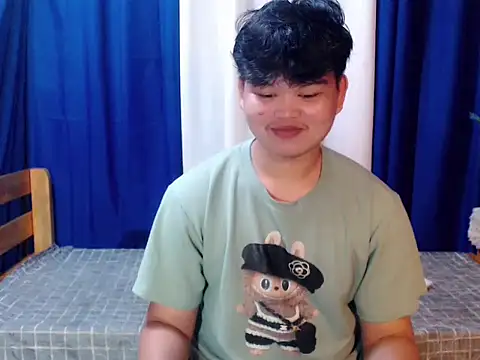 Reynelcock online show from February 8, 2026, 5:10 pm