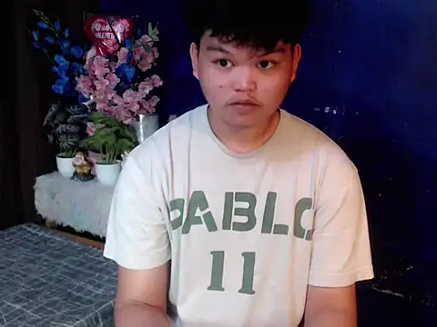 Reynelcock online show from March 6, 2026, 3:40 pm