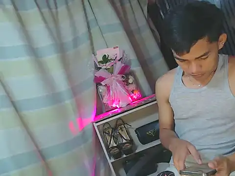 urhot chany online show from April 21, 2026, 4:57 pm