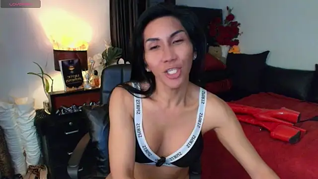 JadeScarlet LoveLace online show from March 4, 2026, 6:04 pm