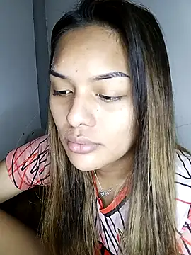 Wena Larson88 online show from November 6, 2025, 6:12 pm