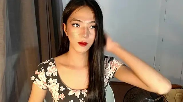 slimladyxoxo online show from September 8, 2025, 5:34 pm