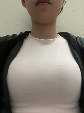 Snapshot of meomeo2k6 chatting on February 13, 2026, 3:01 pm meomeo2k6 online show from February 13, 2026, 3:01 pm