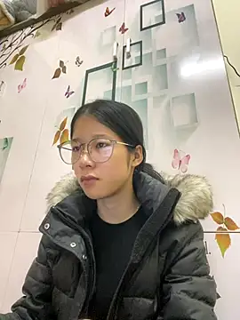 Snapshot of meomeo2k6 chatting on November 5, 2025, 1:47 pm meomeo2k6 online show from November 5, 2025, 1:47 pm