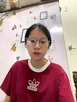 Snapshot of meomeo2k6 chatting on November 15, 2025, 6:28 am meomeo2k6 online show from November 15, 2025, 6:28 am