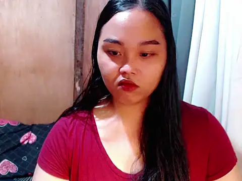  Lylia online show from February 24, 2026, 8:31 pm