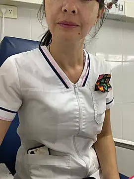 aphrodite sexy online show from February 1, 2026, 12:14 pm