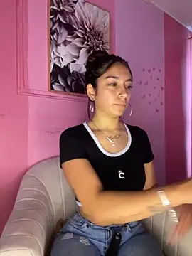 Alaska euphoria online show from December 4, 2025, 7:35 pm