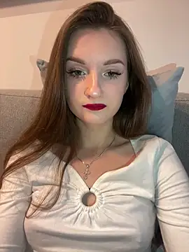 AdelinaEmber online show from September 25, 2025, 8:53 am