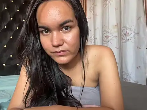 Snapshot of Enchantress_Magdalena chatting on July 15, 2026, 3:57 am Enchantress Magdalena online show from July 15, 2026, 3:57 am