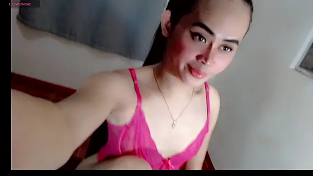 slutty afina online show from September 28, 2025, 5:25 am