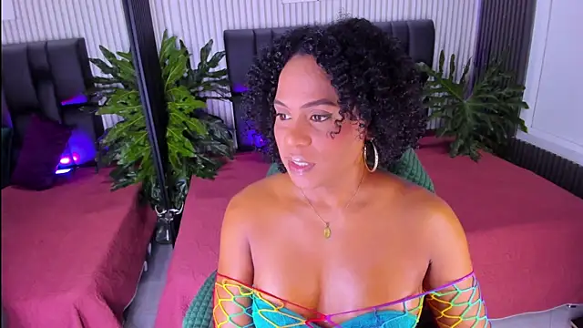 AriebonyBrooke online show from October 3, 2025, 11:45 am