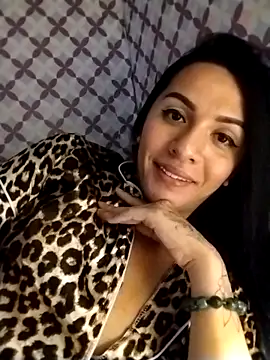 Snapshot of enoria1992 chatting on May 1, 2026, 4:34 pm enoria1992 online show from May 1, 2026, 4:34 pm