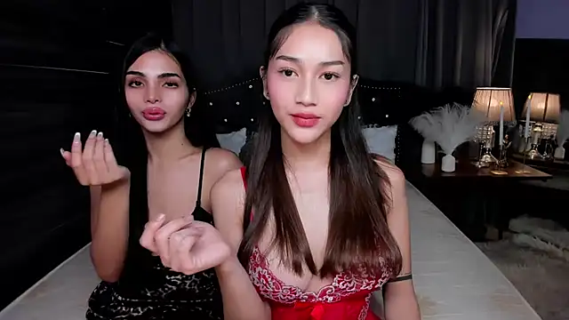 CandyLorre online show from October 6, 2025, 2:51 pm