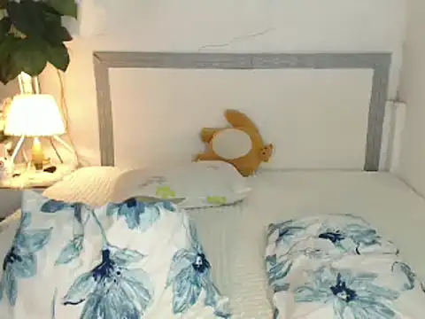 Amanda cummersxxx online show from September 12, 2025, 9:14 pm