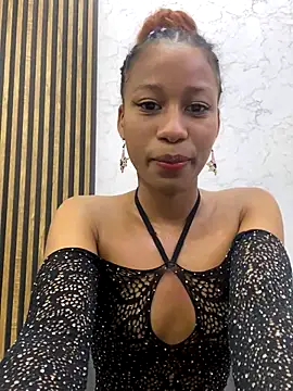 LorenBeiker- online show from September 27, 2025, 12:22 pm