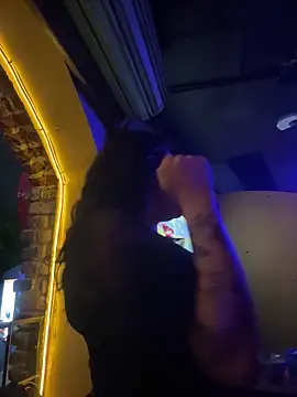 Snapshot of Draculona-666 chatting on October 11, 2025, 6:36 am Draculona-666 online show from October 11, 2025, 6:36 am