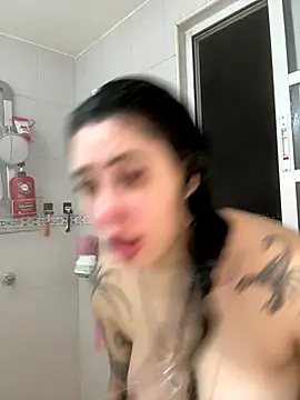 Snapshot of Draculona-666 chatting on October 10, 2025, 6:58 am Draculona-666 online show from October 10, 2025, 6:58 am